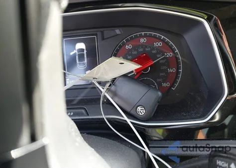 2019 Volkswagen Jetta 1.4T R-Line/1.4T S/1.4T Se z USA, uszkodzony, nr VIN 3VWC57BU7KM200426